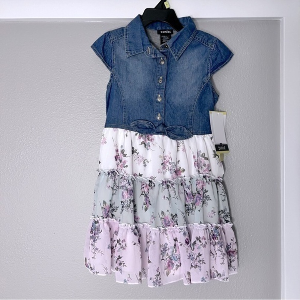 NWT! Zunie girl size 5 denim and floral dress